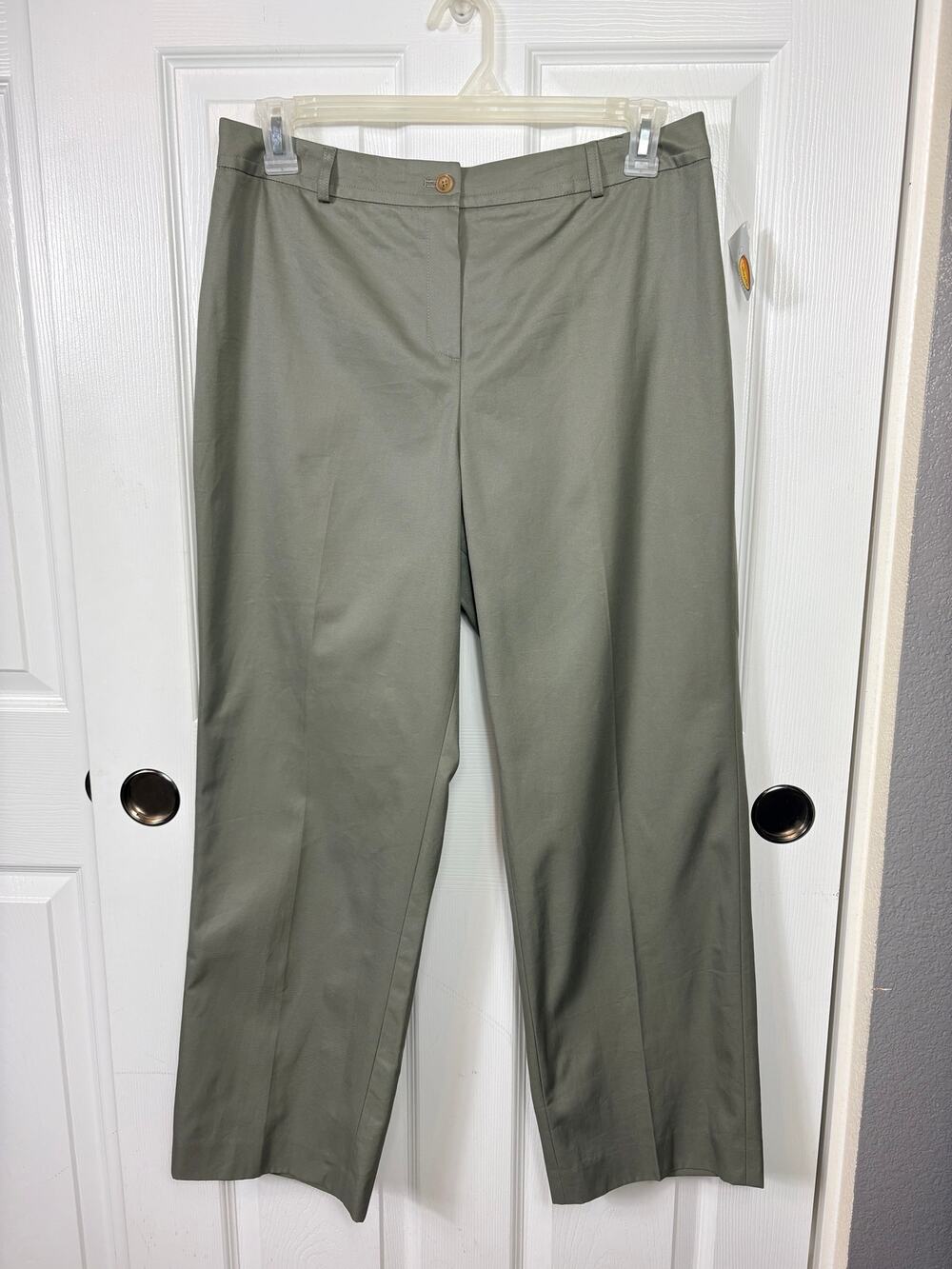 Talbots Petite Trousers Straight Leg High Rise Flat Front in Green Size 14 NWT